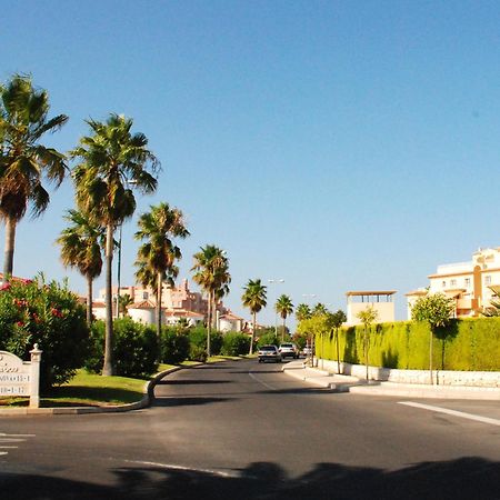 Villa Gaudi โอลิบา ภายนอก รูปภาพ